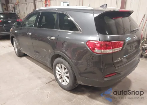 2016 Kia Sorento 2.4L Lx z USA, uszkodzony, nr VIN 5XYPGDA31GG062554
